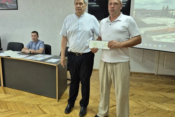 Колектив кафедри щиро вітає Улічева О.С. з присвоєнням вченого звання доцента. 